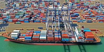 Washington Targets Chinese Shipbuilding with New Port Fees: Strategic Protection or Trade Gamble?