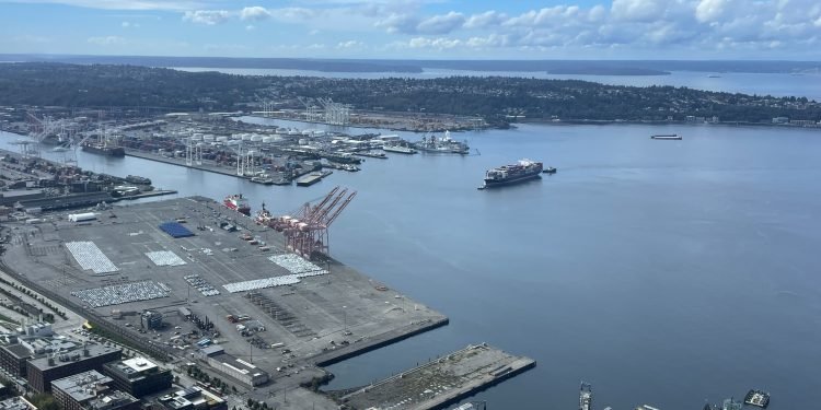 OpenTug Secures $2.2M to Modernize Marine Freight Logistics