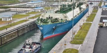 Panama Canal and Stillstrom Unite to Pioneer Offshore Charging for Greener Global Shipping