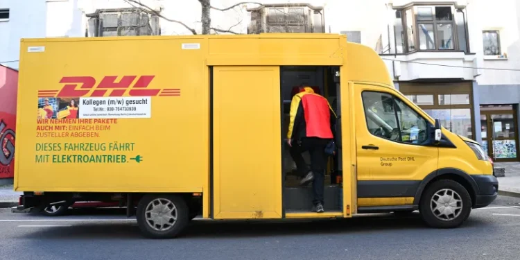 DHL Suspends B2C Shipments Above $800 to the U.S. Following Regulatory Tightening