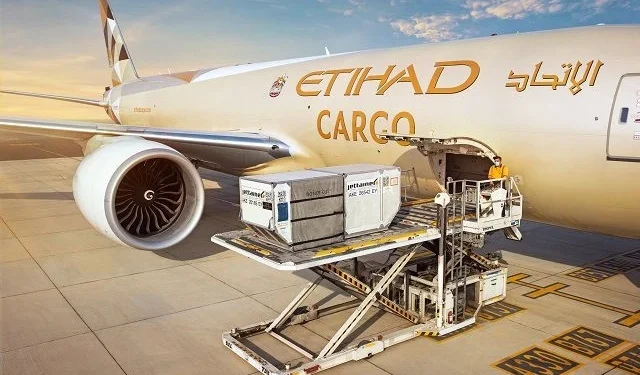 Etihad Cargo Champions Next-Gen Pharmaceutical Logistics at LogiPharma 2025