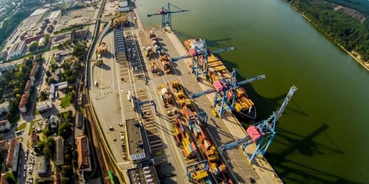 Klaipėda Port Turns to Private 5G to Lead the Baltic in Smart Port Innovation