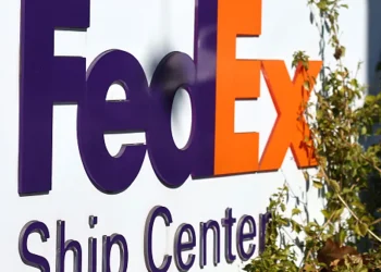 FedEx Overhauls U.S. Network with Hub Closures and Digital Expansion