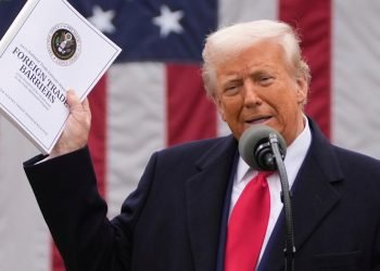 Trump’s New Tariffs Trigger Global Trade Shock and Legal Firestorm