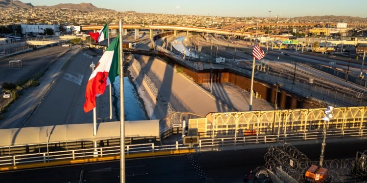 Mexico’s Industrial Corridor to Texas Is Booming—But Infrastructure Lags Behind