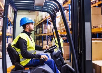 Kays Worldwide Logistics: Built for Urgency, Trusted for Precision