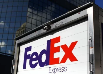 “FedEx Warns of Slowing Global Demand as Trade Pressures Mount”