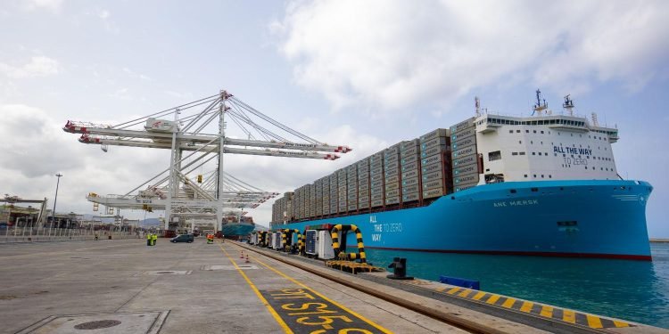 African Ports See Rising Throughput as Mineral Exports Accelerate