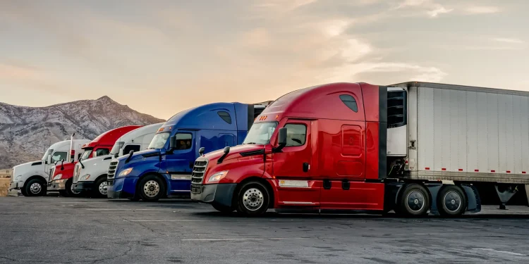 Short-Haul Strength vs. Long-Haul Strain: The U.S. Trucking Market Splits
