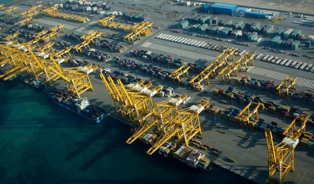 Jebel Ali Port Overwhelmed by Vessel Rerouting Amid Red Sea Crisis