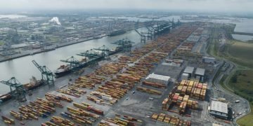 European Intermodal Terminals Face Delays as Container Traffic Surges