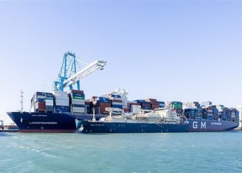 TotalEnergies and CMA CGM Launch LNG Bunkering Venture in Rotterdam