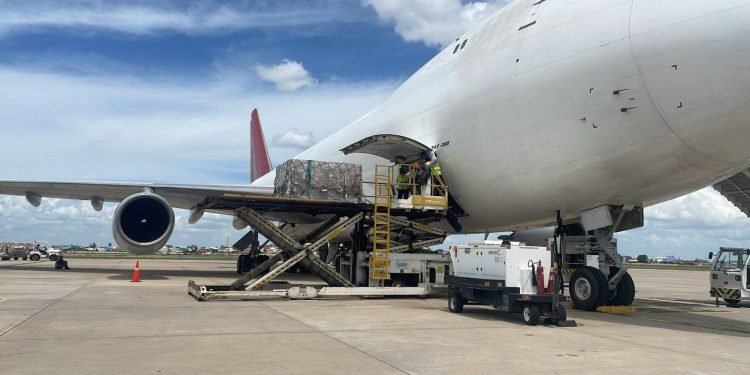 Border Crisis Forces Cargo Shift: Air Charters Surge After Thailand-Cambodia Crossings Shut Down