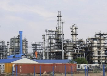 Indian Refinery Feels the Squeeze as EU Sanctions Bite