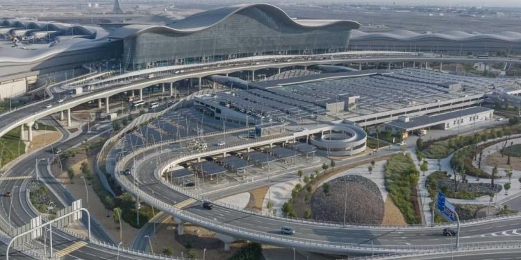 Abu Dhabi’s Cargo Surge Signals Shifting Trade Patterns