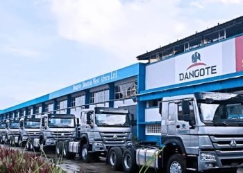 Nigeria’s First CNG Convoy Rolls Out from Dangote Refinery