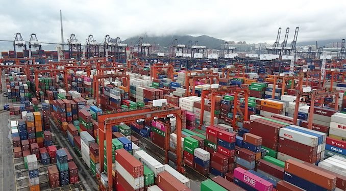 CK Hutchison’s Port Exit Redraws the Shipping Map