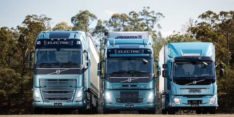 Australia’s Electric Truck Trials Face Roadblocks—and Optimism