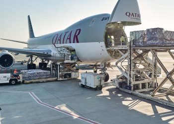 Heat, Noise, and No Empty Bays: Doha Cargo Crews in Overdrive