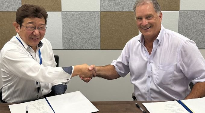 Japan and U.S. Sign Digital Trade Pact to Streamline Supply Chains