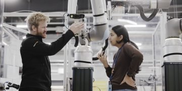 Inside M&S’s New Robot-Run Warehouse: Less Noise, More Speed