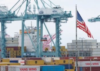 Washington Considers Pause on China-Linked Port Fees to Ease Trade Tensions