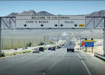 A court refuses to mandate the resumption of “non-domiciled” CDL renewals in California