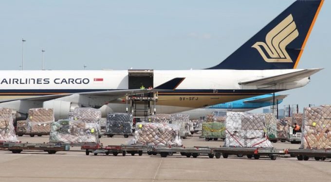 Asia–Europe routes lengthen after security alert, as rates ease