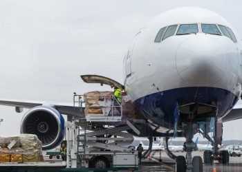 Global air freight increases by 5.5%: Africa and Asia drive the rise, America remains slower