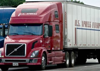 Trucking holds steady in January, spot rates still high despite a decline from the peak