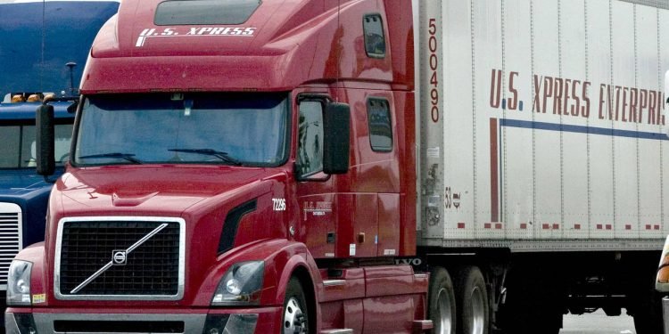 Trucking holds steady in January, spot rates still high despite a decline from the peak