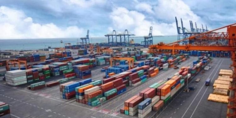 Red Sea: Maersk strengthens its presence in Jeddah with a strategic stake