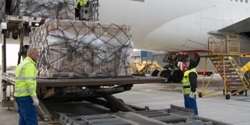 cargo-partner strengthens its capacity control with three weekly charters Hong Kong–Europe