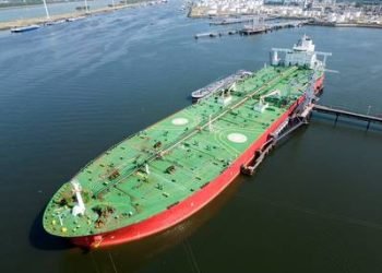 Geopolitical pressure and tanker orders reshape maritime news