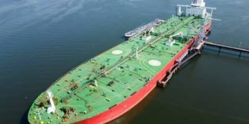 Geopolitical pressure and tanker orders reshape maritime news