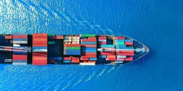 Pacific spot rates drop just before contract season