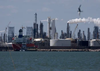 US Suspends Jones Act for 60 Days as Fuel Prices Climb