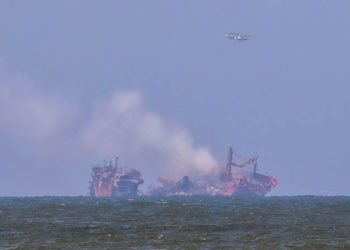 Tanker hit off Kuwait as Gulf shipping incidents widen