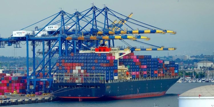 ICE to introduce container freight futures tied to major global trade lanes