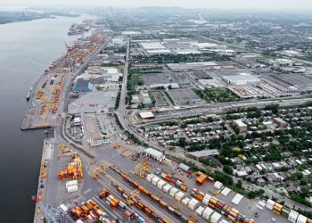 Montreal terminal operator reaches agreement with striking office workers