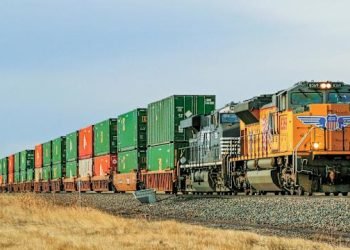 Union Pacific says network can absorb merger growth without capacity strain