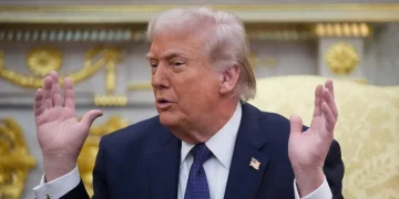 BIMCO urges caution on Trump’s Persian Gulf shipping insurance proposal