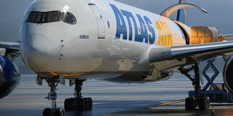 Atlas Air reshapes freighter strategy with A350F order while keeping 777-8F option open