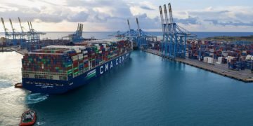 CMA CGM suspends Middle East bookings as Iran attacks tankers and refineries