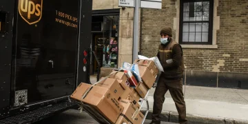 UPS HALTS DRIVER BUYOUT PROGRAM IN 13-STATE CENTRAL REGION