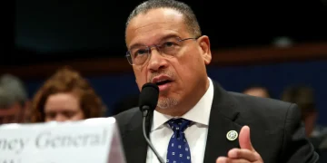 States sue Trump over 10% global tariff