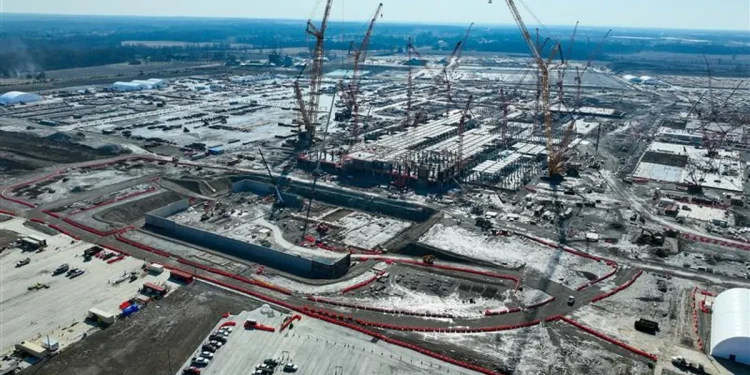 Intel struggles with chip manufacturing capacity as AI demand surges