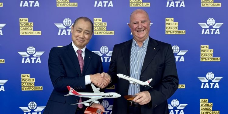 JAL and Cargolux deepen cargo partnership with Narita-Luxembourg codeshare