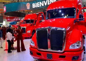 Mexico’s heavy truck production collapses in February as demand weakens