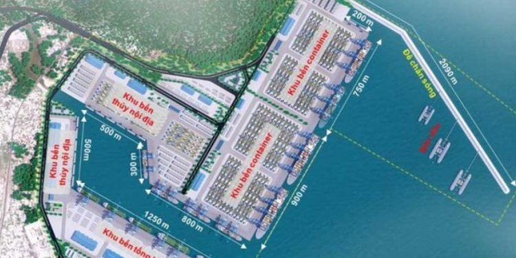APM Terminals and Hateco secure 50-year lease for $1.7 billion Danang port